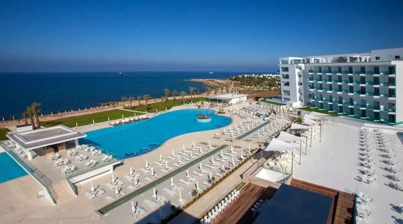 King Evelthon Beach Hotel and Resort